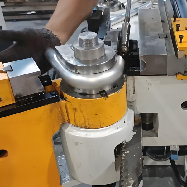 pipe bending factory